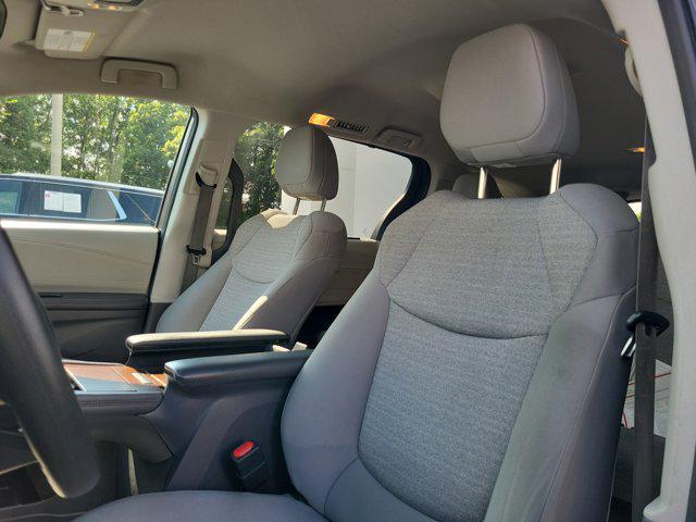 Photo of 2022 Predawn Gray Mica Toyota Sienna