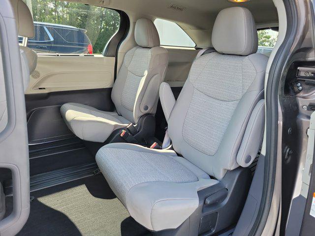 Photo of 2022 Predawn Gray Mica Toyota Sienna