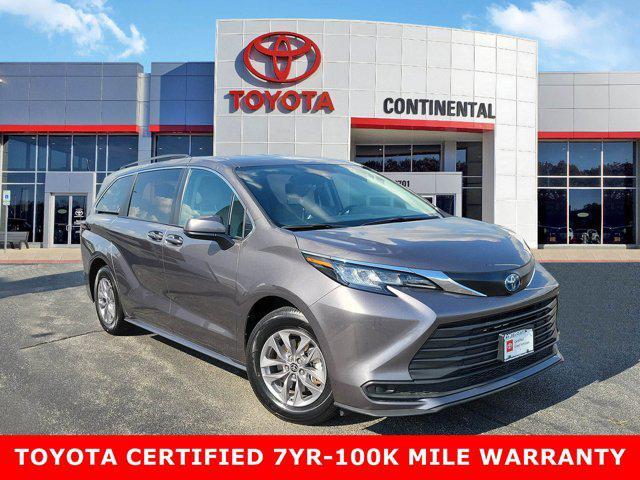 2022 Toyota Sienna