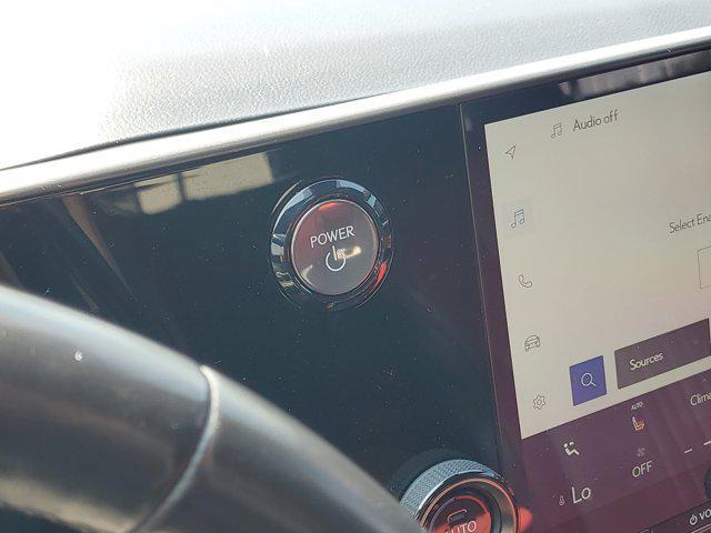 Photo of 2022 Eminent White Pearl Lexus NX 350h