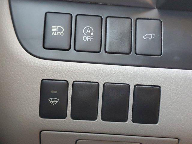 Photo of 2017 Predawn Gray Mica Toyota Highlander