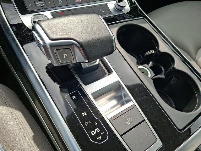 Photo of 2024 NAVARRA BLUE Audi Q7