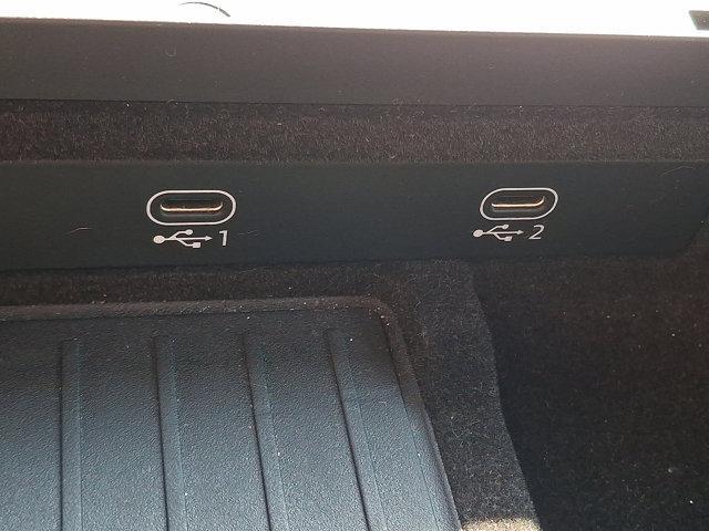 Photo of 2024 NAVARRA BLUE Audi Q7