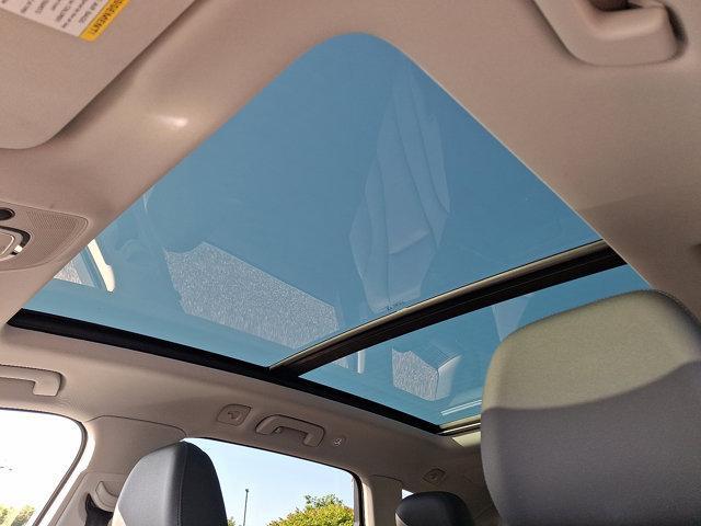 Photo of 2024 NAVARRA BLUE Audi Q7