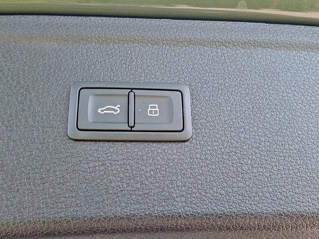Photo of 2025 DISTRICT GREEN Audi Q5