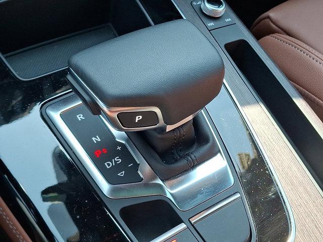 Photo of 2025 DISTRICT GREEN Audi Q5