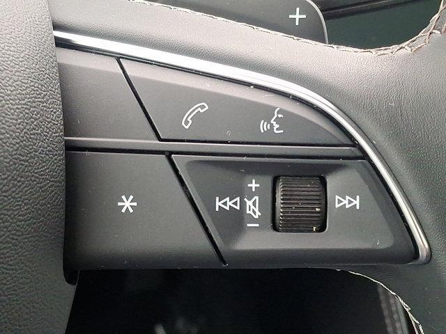 Photo of 2025 MYTHOS BLACK Audi Q7