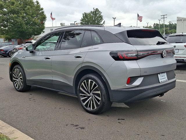 Photo of 2024 Silver Mist Metallic Volkswagen ID.4