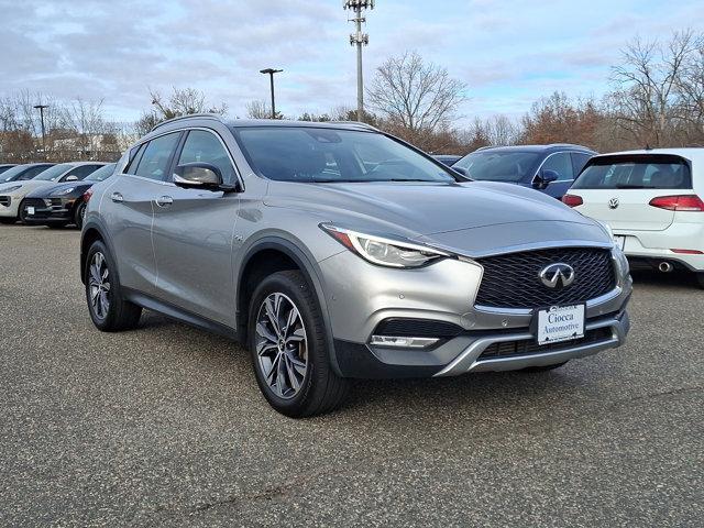 2017 Infiniti QX30