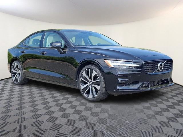 2022 Volvo S60
