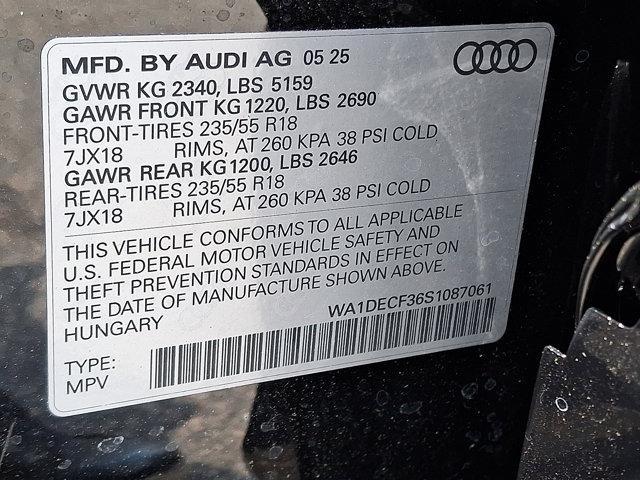 Photo of 2025 MYTHOS BLACK Audi Q3