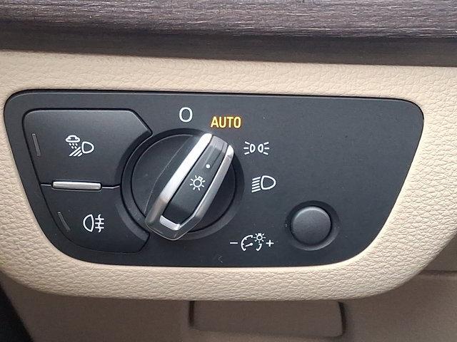 Photo of 2022 Ibis White Audi Q5
