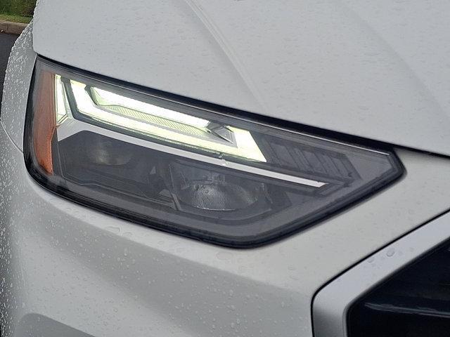 Photo of 2022 Ibis White Audi Q5
