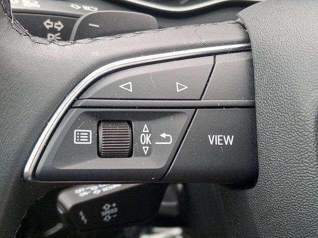 Photo of 2022 Ibis White Audi Q5