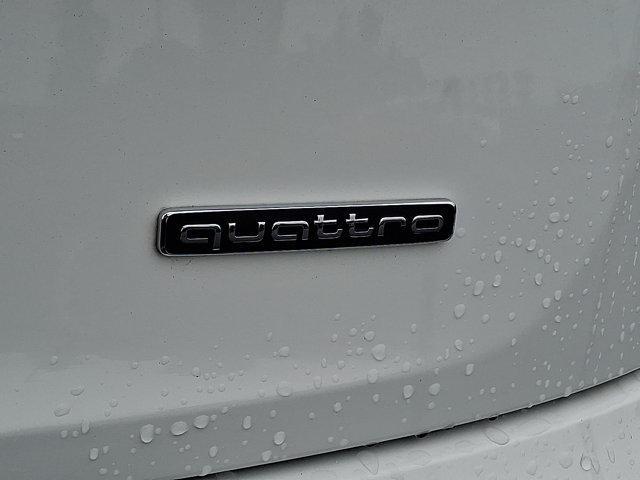 Photo of 2022 Ibis White Audi Q5