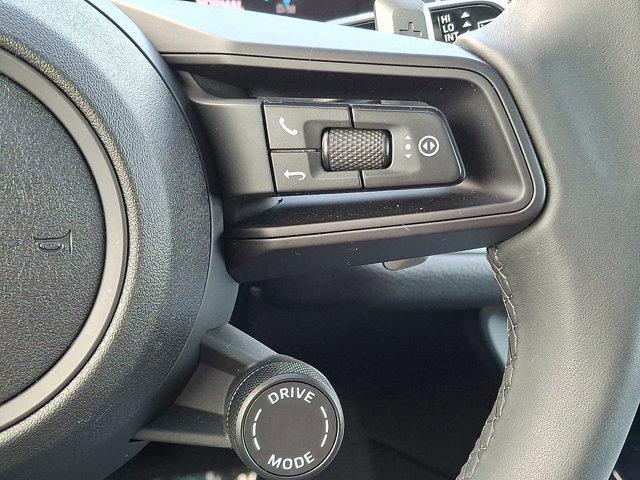 Photo of 2025 Quartzite Grey Metallic Porsche Cayenne