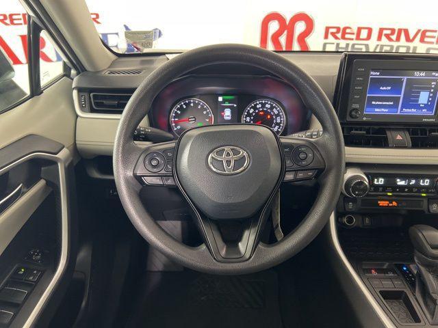 Photo of 2022 Silver Sky Metallic Toyota RAV4