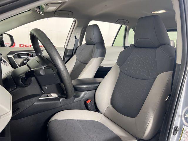 Photo of 2022 Silver Sky Metallic Toyota RAV4