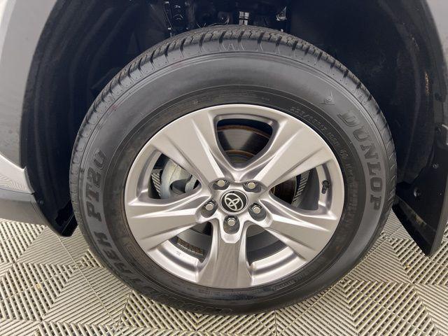 Photo of 2022 Silver Sky Metallic Toyota RAV4