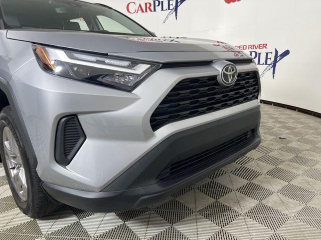 Photo of 2022 Silver Sky Metallic Toyota RAV4