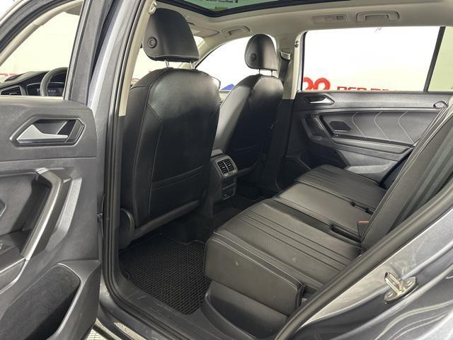 Photo of 2022 Platinum Gray Metallic Volkswagen Tiguan
