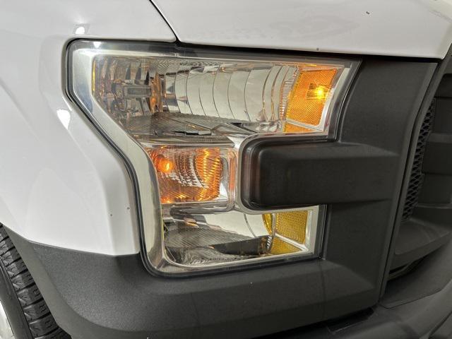 Photo of 2015 Yellow Ford F-150