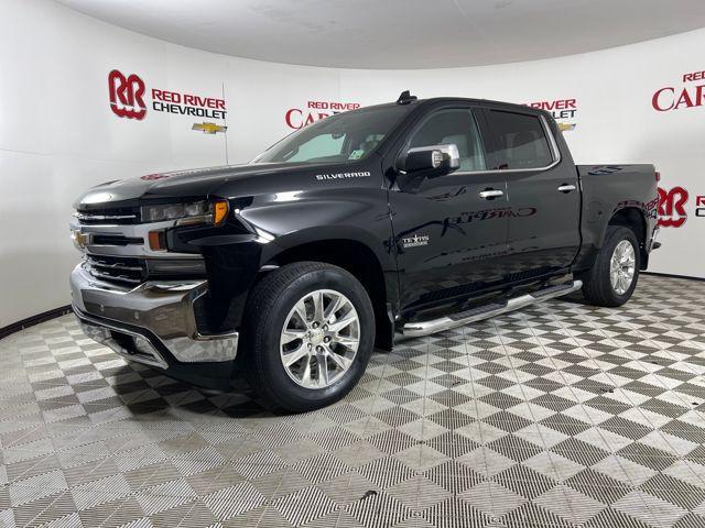 Photo of 2019 Black Chevrolet Silverado 1500