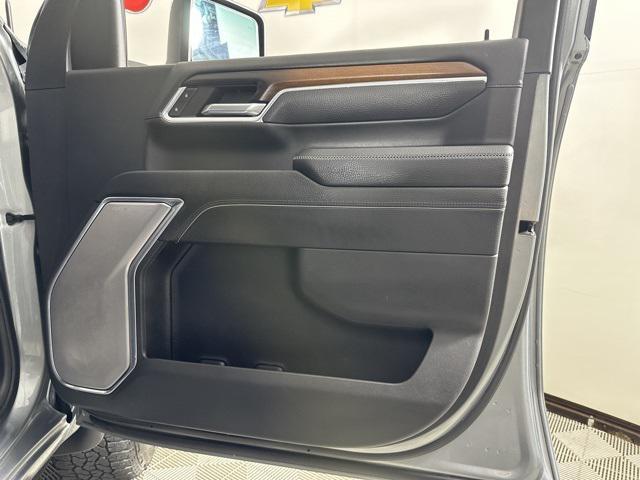 Photo of 2024 Sterling Metallic GMC Sierra 2500