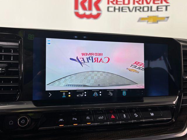Photo of 2022 Silver Ice Metallic Chevrolet Silverado 1500