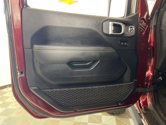 Photo of 2021 Snazzberry Pearlcoat Jeep Wrangler Unlimited