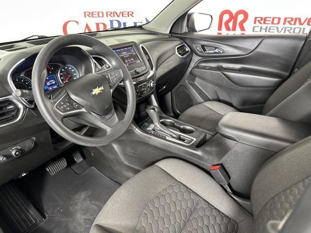 Photo of 2021 Mosaic Black Metallic Chevrolet Equinox