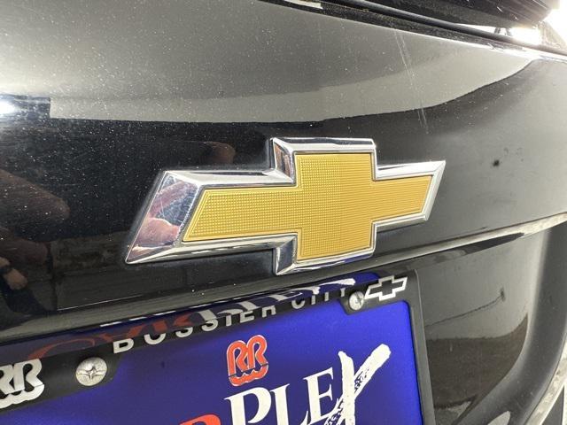 Photo of 2021 Mosaic Black Metallic Chevrolet Equinox