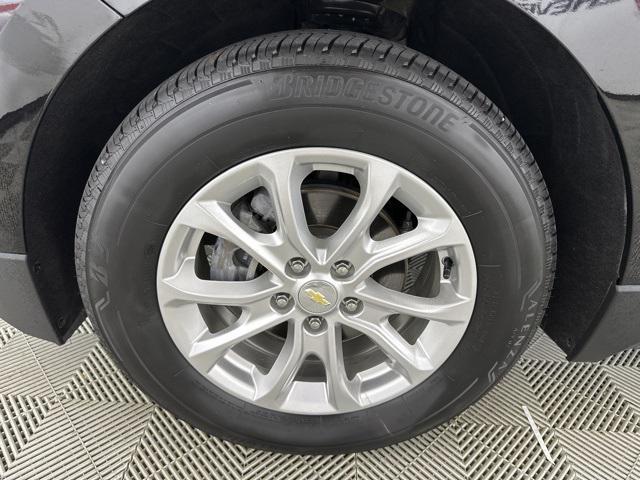 Photo of 2021 Mosaic Black Metallic Chevrolet Equinox