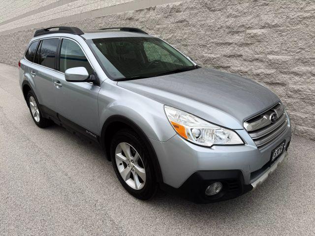 Photo of 2013 Ice Silver Metallic Subaru Outback