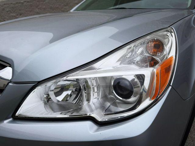 Photo of 2013 Ice Silver Metallic Subaru Outback
