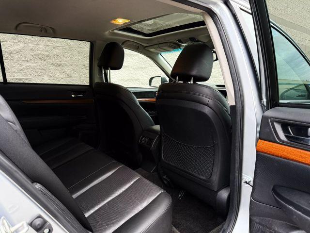 Photo of 2013 Ice Silver Metallic Subaru Outback