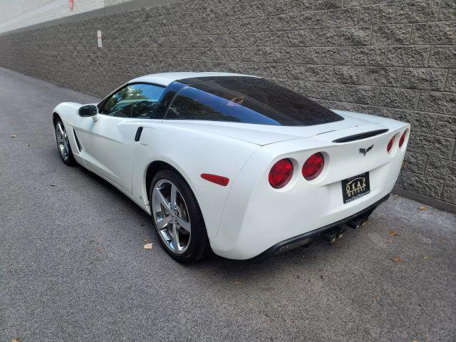 Photo of 2008 White Chevrolet Corvette