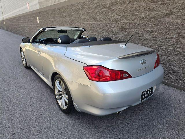 Photo of 2009 Liquid Platinum INFINITI G37