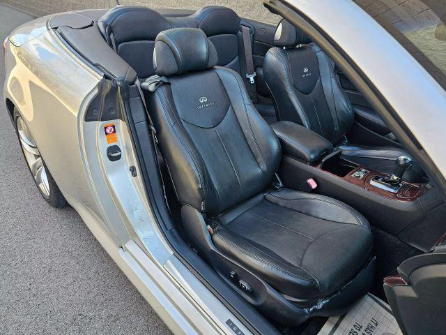 Photo of 2009 Liquid Platinum INFINITI G37