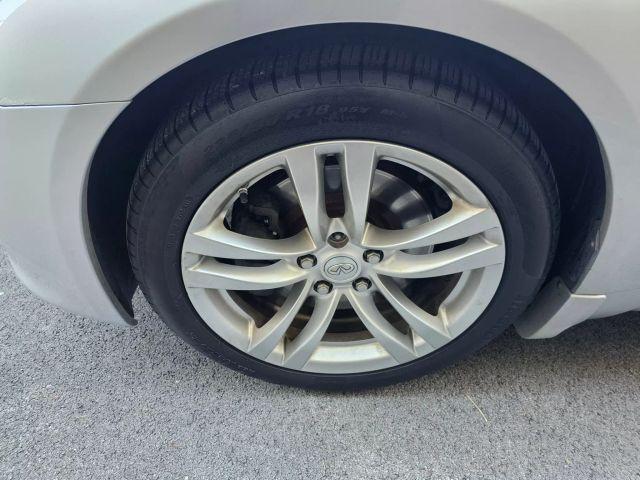 Photo of 2009 Liquid Platinum INFINITI G37