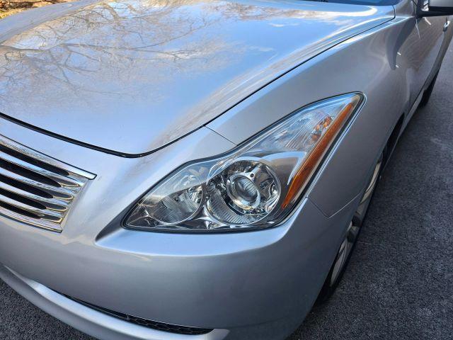 Photo of 2009 Liquid Platinum INFINITI G37
