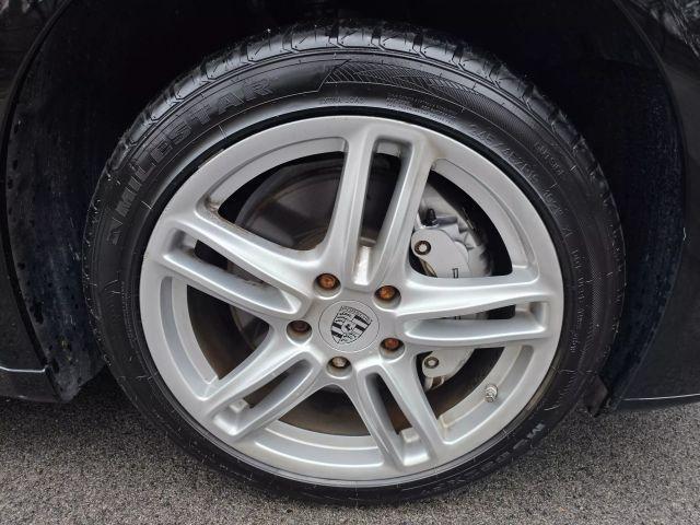 Photo of 2011 Black Porsche Panamera