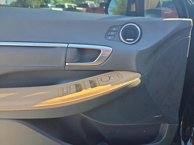 Photo of 2021 Phantom Black Hyundai SONATA