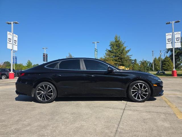 Photo of 2021 Phantom Black Hyundai SONATA