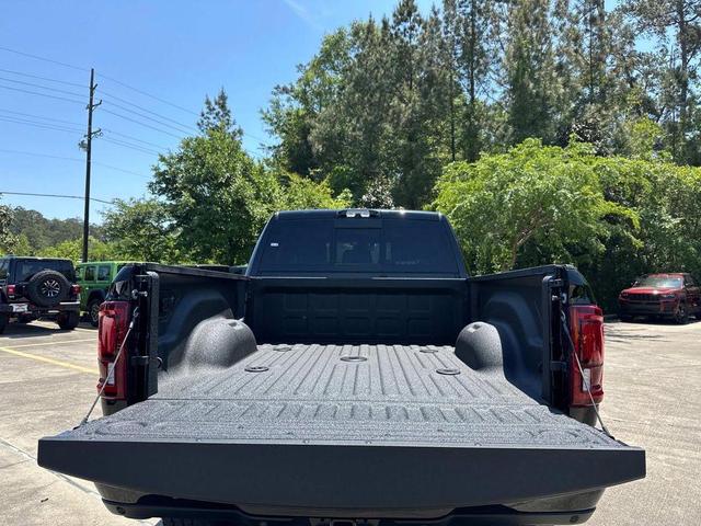 Photo of 2025 Diamond Black RAM 2500