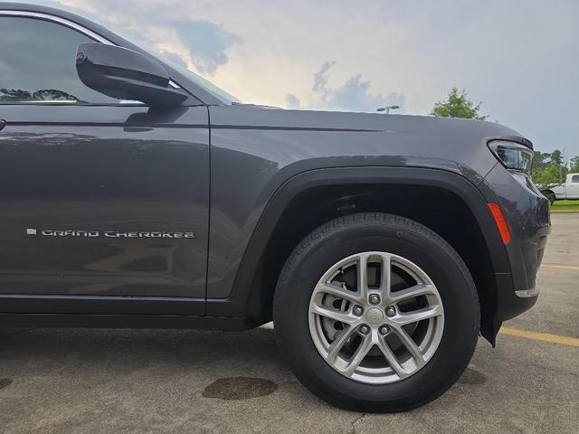 Photo of 2023 Metallic Jeep Grand Cherokee L