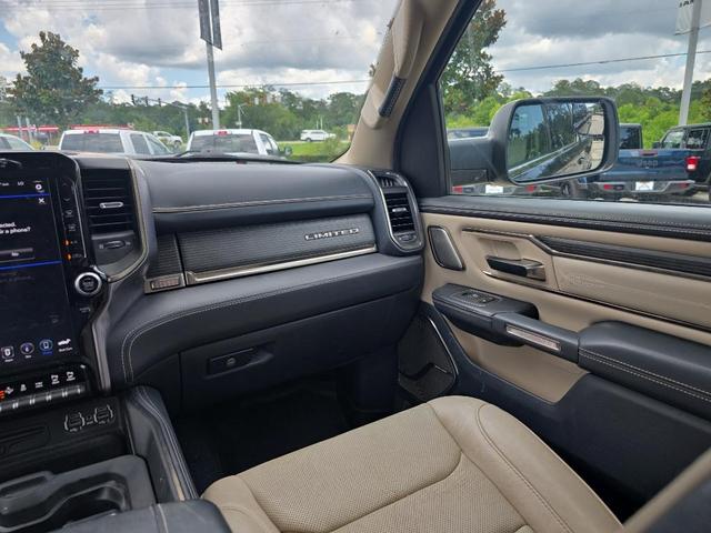 Photo of 2019 Diamond Black RAM 1500