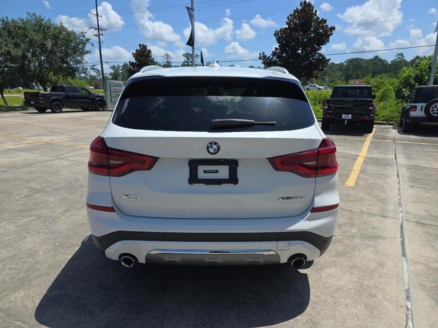 Photo of 2019 Alpine White BMW X3