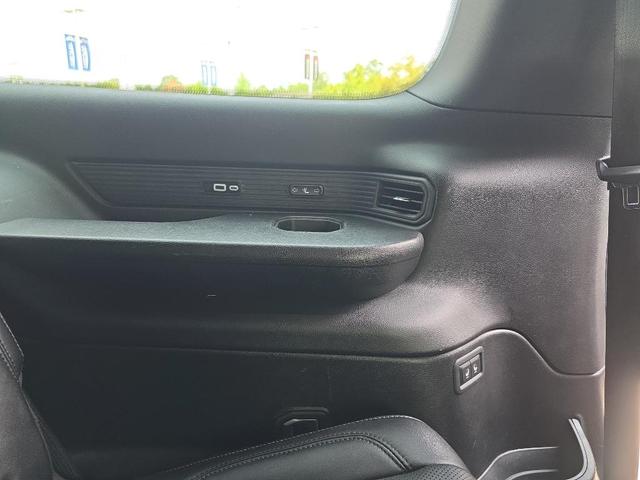 Photo of 2024 Riverrock Green Jeep Wagoneer L