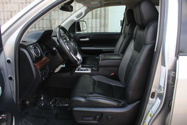 Photo of 2018 Silver Sky Metallic Toyota Tundra